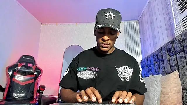 for itan online show from April 20, 1:14 pm