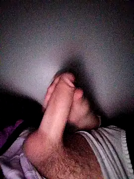 Snapshot of Fa7l1995 chatting on November 4, 6:45 am Fa7l1995 online show from November 4, 6:45 am