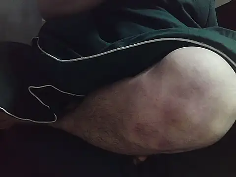 Stripholyday online show from November 10, 2:38 pm