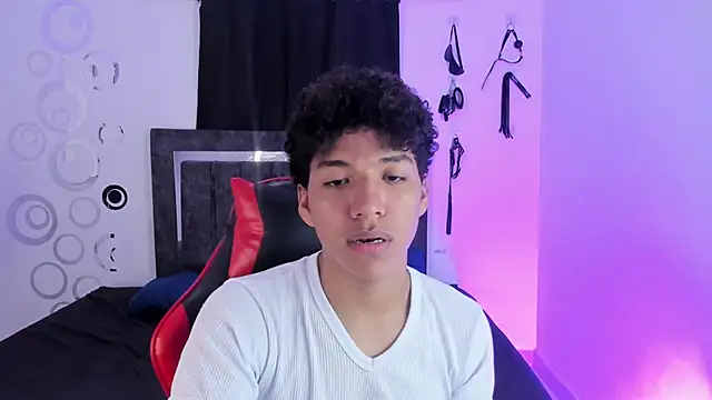 Maximiliano Khalil online show from November 10, 7:46 pm