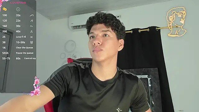 Maximiliano Khalil online show from March 6, 7:21 pm