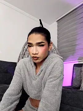 FernandaFox  online show from April 25, 3:42 am