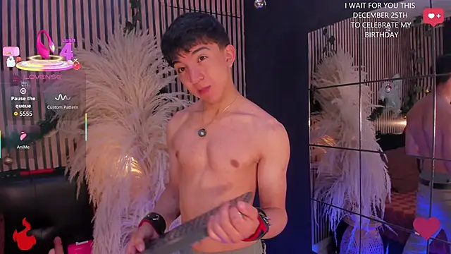 Snapshot of joji_Spencer chatting on December 5, 4:10 am joji Spencer online show from December 5, 4:10 am