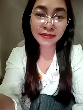 Bamboo-niee123 online show from April 1, 4:04 pm