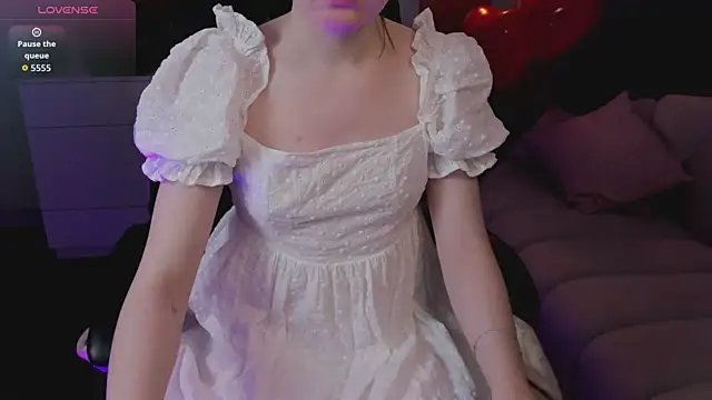 R I N A online show from March 13, 1:12 am