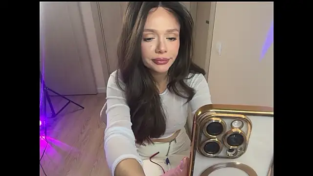 Lisa Graham online show from December 16, 5:45 am