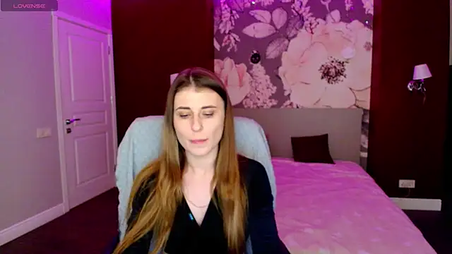 DemmyRose online show from April 19, 9:28 pm