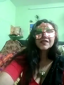 LOVE  RANI online show from November 7, 12:38 pm