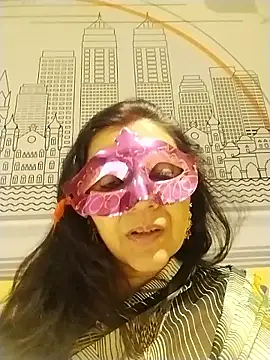 Snapshot of LOVE__RANI chatting on May 3, 11:27 am LOVE RANI online show from May 3, 11:27 am