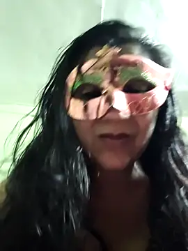 Snapshot of LOVE__RANI chatting on June 6, 7:29 pm LOVE RANI online show from June 6, 7:29 pm