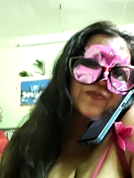 Snapshot of LOVE__RANI chatting on July 2, 8:42 am LOVE RANI online show from July 2, 8:42 am