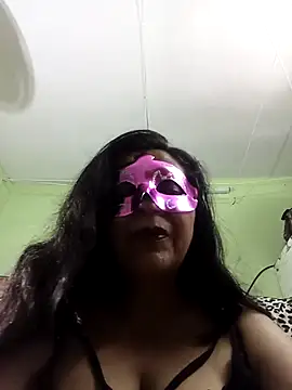 Snapshot of LOVE__RANI chatting on July 9, 4:38 am LOVE RANI online show from July 9, 4:38 am