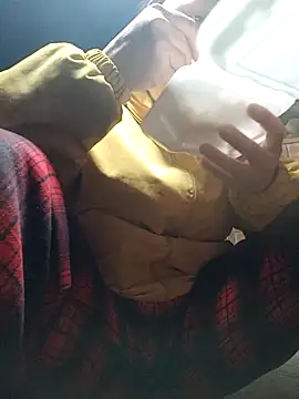 yoyo-mi online show from February 2, 2:10 am