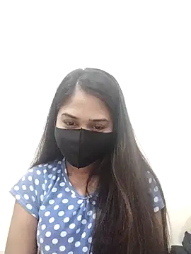 Green LaDY66 online show from November 20, 3:39 am