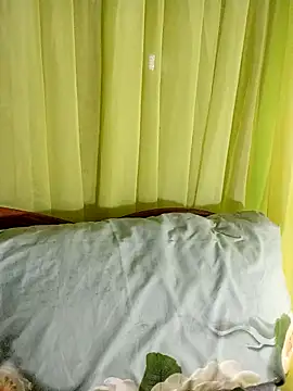 Esenia505 online show from March 8, 2:43 pm