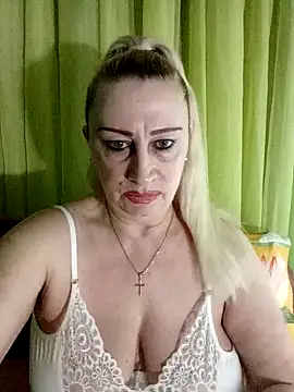 Esenia505 online show from April 21, 2:26 am