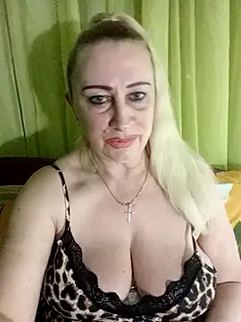 Esenia505 online show from April 21, 2:56 pm