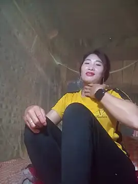 Snapshot of HGiasexy69 chatting on March 29, 4:12 am HGiasexy69 online show from March 29, 4:12 am