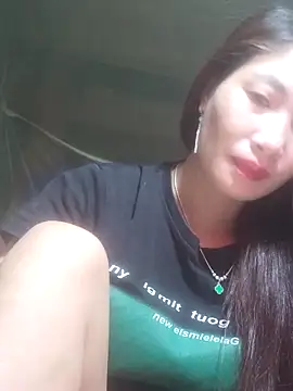 Snapshot of HGiasexy69 chatting on March 29, 9:37 pm HGiasexy69 online show from March 29, 9:37 pm