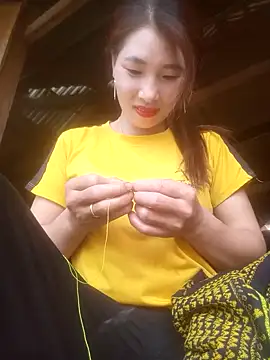 Snapshot of HGiasexy69 chatting on April 5, 9:50 am HGiasexy69 online show from April 5, 9:50 am