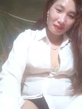 Snapshot of HGiasexy69 chatting on April 8, 1:44 pm HGiasexy69 online show from April 8, 1:44 pm