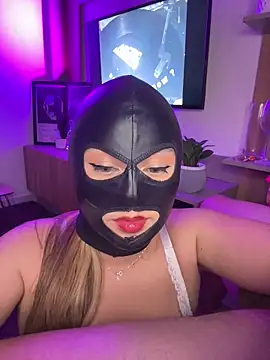 Snapshot of MasterAlexSlavekate chatting on May 3, 12:38 am MasterAlexSlavekate online show from May 3, 12:38 am