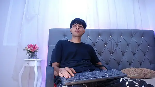 TonnyHawk707 online show from October 30, 11:11 am