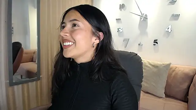 KamyGlam online show from March 26, 8:03 pm