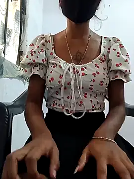 chocolate girl 01 online show from October 29, 8:49 am