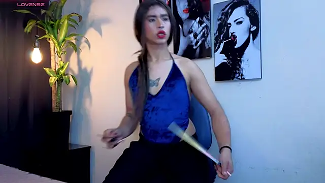 Snapshot of Flor_Gil chatting on November 11, 3:50 am Flor Gil online show from November 11, 3:50 am