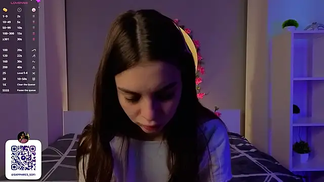 LauraHansil online show from February 8, 6:06 am