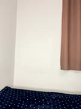 lissalves online show from December 22, 7:00 pm