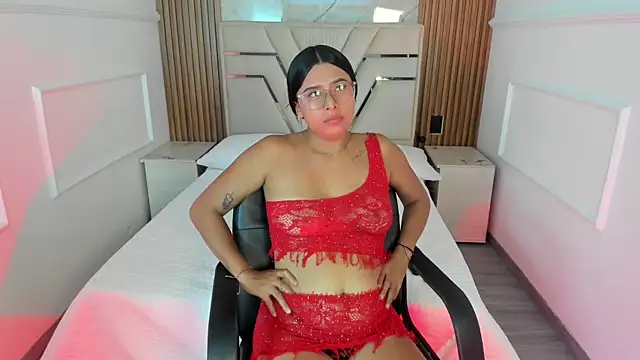 NaraBloom online show from November 3, 1:01 pm