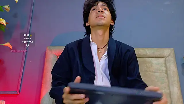 kane del toro online show from December 16, 1:43 am