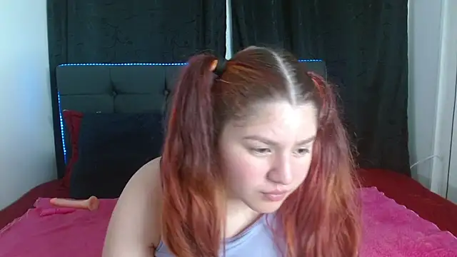 Snapshot of Alexaa_xx chatting on November 16, 1:22 am Alexaa xx online show from November 16, 1:22 am