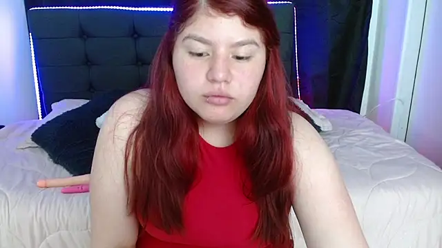 Snapshot of Alexaa_xx chatting on December 14, 1:33 am Alexaa xx online show from December 14, 1:33 am