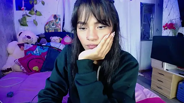 Snapshot of Samara_Homescapes chatting on November 12, 1:39 am Samara Homescapes online show from November 12, 1:39 am