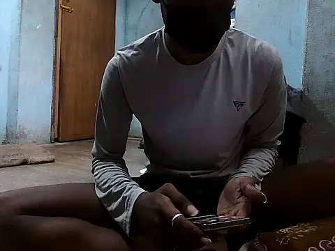 cutty abi  online show from November 3, 3:24 pm