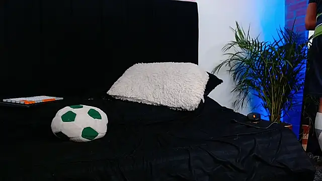 jaiden thoner online show from November 9, 6:01 am