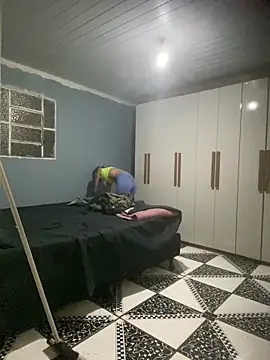 sabrinaneves online show from February 3, 9:09 pm