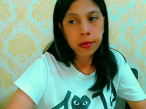 nhicole4u online show from November 1, 2:08 pm