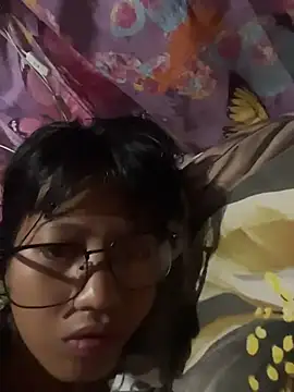 hottiebabe23 online show from November 29, 9:18 pm