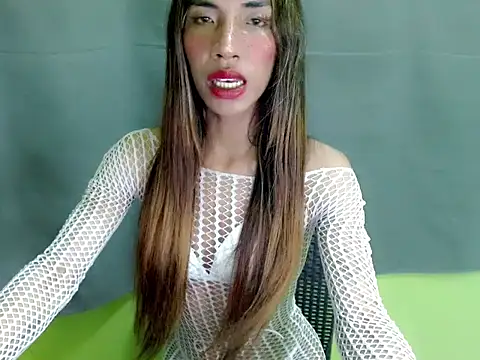 kittyhugecock online show from January 9, 9:56 am