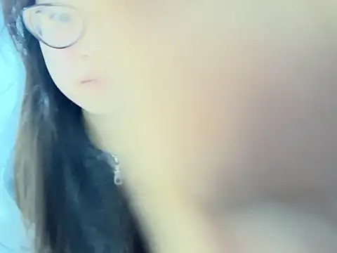 xiaojingzi66 online show from December 3, 12:14 pm