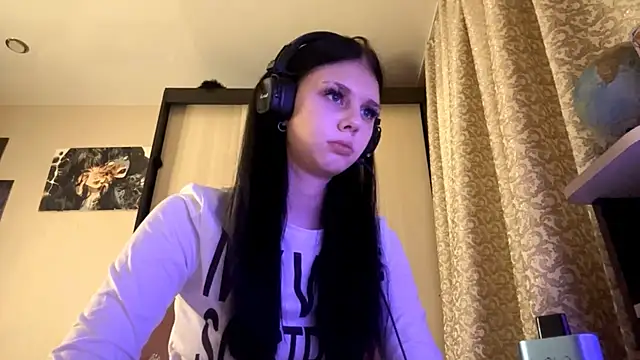 AnGallo online show from November 10, 6:07 pm