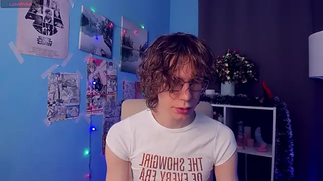 LeoBensyten online show from December 1, 1:38 pm