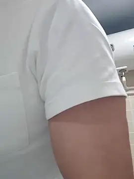 tian7788 online show from March 6, 6:04 pm