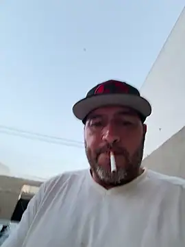 ezrah23 online show from April 23, 2:35 am