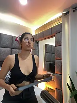 BrigitteVons online show from April 18, 11:27 pm