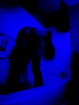 MZThang2Kute online show from November 1, 5:42 am